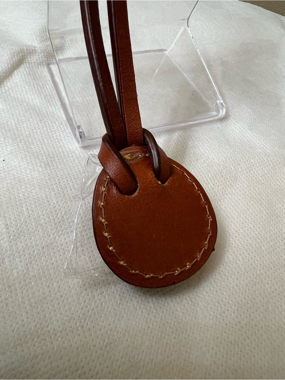 Dooney & Bourke Gold Duck HangTag New - Picture 4 of 6